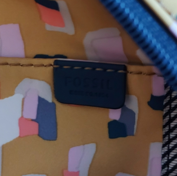 Fossil Multicolor Tote Bag - Picture 6 of 7